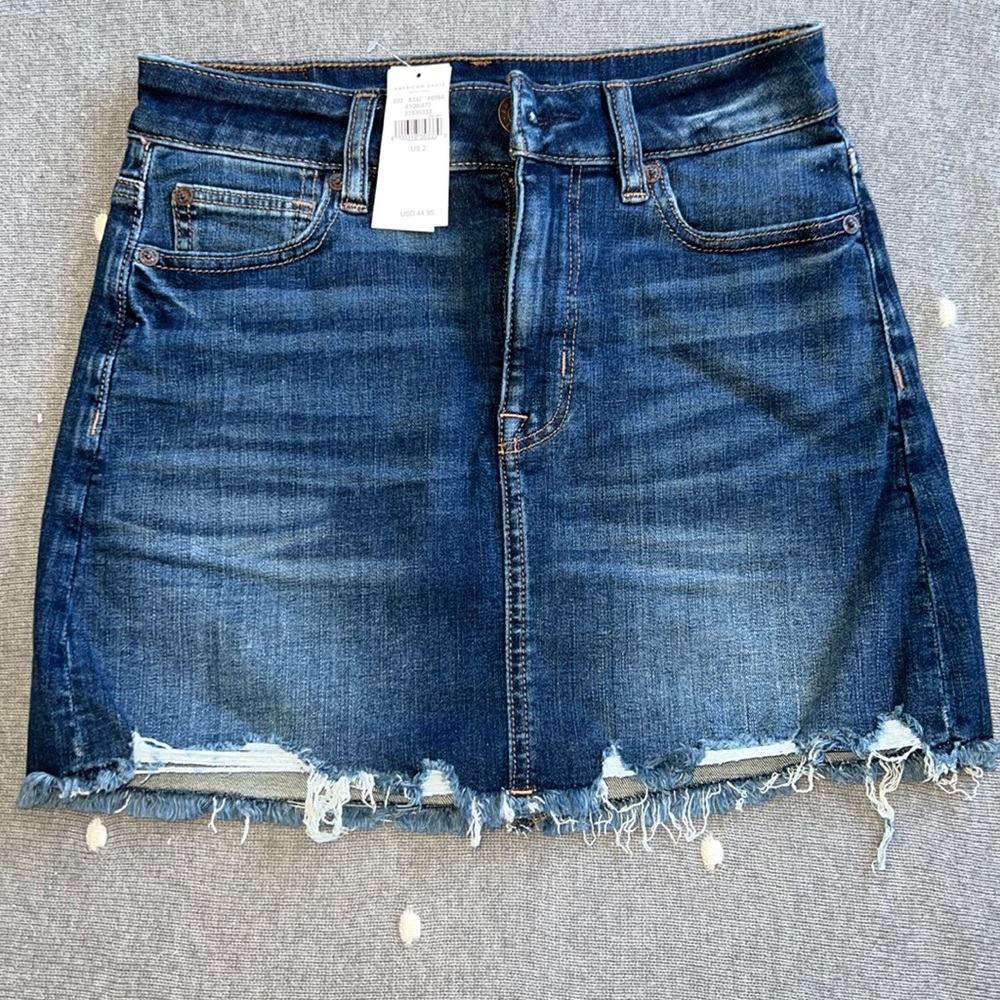 NWT American Eagle Distressed Jean skirt